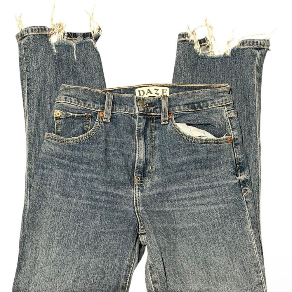 DAZE Tough Love Jeans Size 25 High Rise Straight Leg Distressed Raw Hem